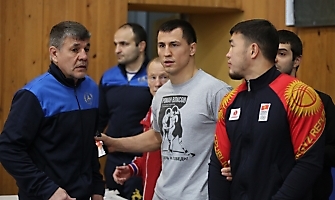 Международный мастер-класс-Власов, Махмудов, Пунии-фото Григорий Аванян, 09.01.2022_3