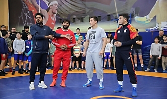 Международный мастер-класс-Власов, Махмудов, Пунии-фото Григорий Аванян, 09.01.2022_18