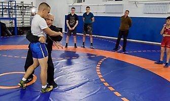 Юные борцы из ЛНР проводят тренировочные сборы в Новосибирске, 17.10.2022_3