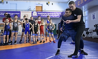 Николай Монов провёл мастер-класс для новосибирских борцов, 6.03.2023_18