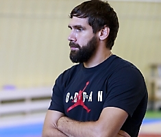 Сергей Степанов и Виктор Ведерников провели мастер-класс для юниоров Союза федераций спортивной борьбы Сибири, 8.08.2023, Ск 