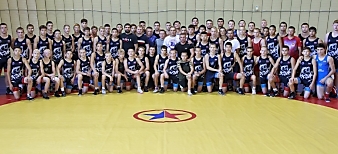 Сергей Степанов и Виктор Ведерников провели мастер-класс для юниоров Союза федераций спортивной борьбы Сибири, 8.08.2023, Ск 