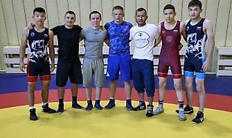 Сергей Степанов и Виктор Ведерников провели мастер-класс для юниоров Союза федераций спортивной борьбы Сибири, 8.08.2023, Ск 