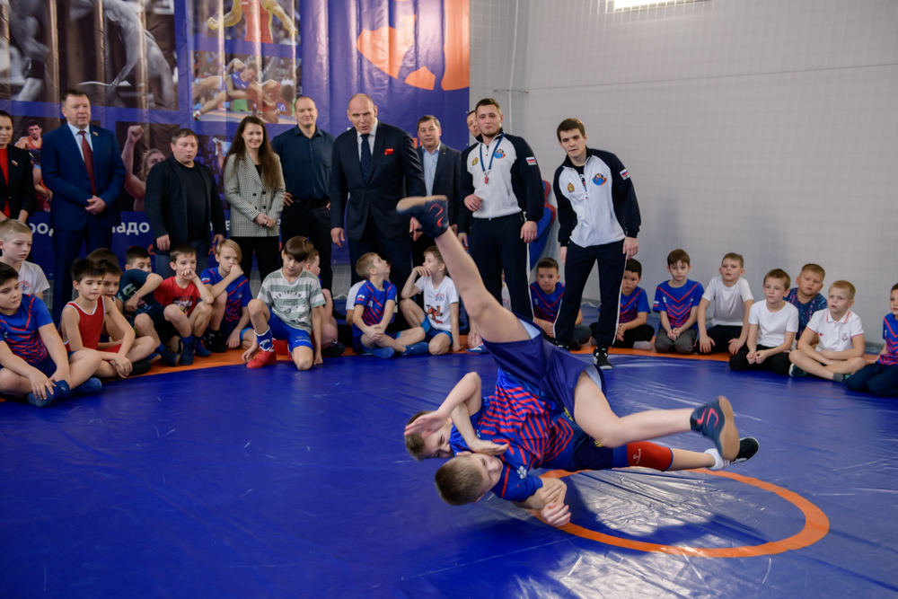 Открытия нового зала для занятий вольной борьбой в 211 школе, 29.11.2024_9