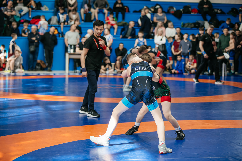 V региональные соревнования по спортивной борьбе на призы Т.Ю. Самковой (фото Дмитрий Новиков)_250