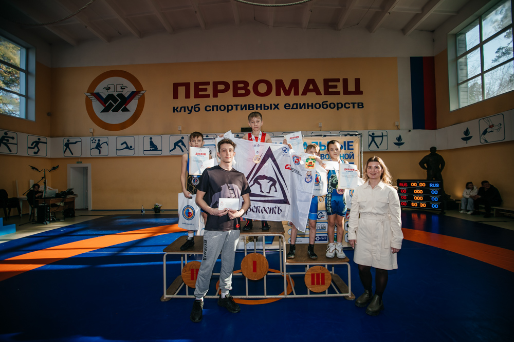 V региональные соревнования по спортивной борьбе на призы Т.Ю. Самковой (фото Дмитрий Новиков)_413
