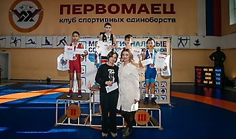 V региональные соревнования по спортивной борьбе на призы Т.Ю. Самковой (фото Дмитрий Новиков)_416