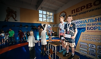 V региональные соревнования по спортивной борьбе на призы Т.Ю. Самковой (фото Дмитрий Новиков)_423