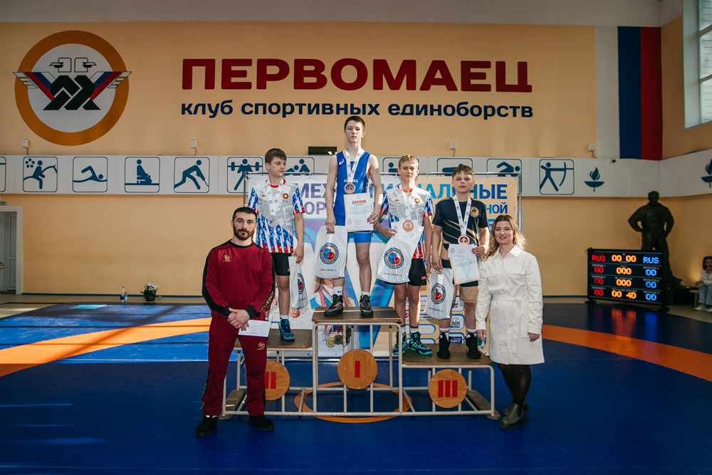V региональные соревнования по спортивной борьбе на призы Т.Ю. Самковой (фото Дмитрий Новиков)_425