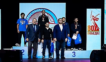 Мемориал Аксёнова-2025 (фото Александр Лукин/Карелин-Фонд)_630