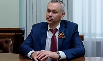 Приём у губернатора. Андрей Травников поздравил Романа Власова и его тренера Виктора Кузнецова с «золотом» чемпионата Европы-2018, 05.05.2018_7