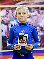 Тренировка Романа Власова в секции борьбы, лицей №13, п. Краснообск