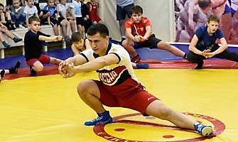 Тренировка Романа Власова в секции борьбы, лицей №13, п. Краснообск_18