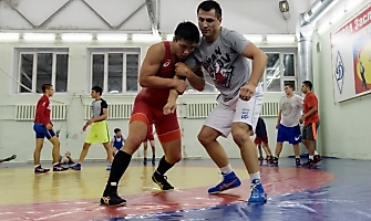 Японский борец Такеши Изуми на сборах в Новосибирске, декабрь 2018_36