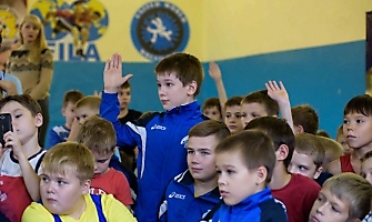 Встреча Романа Власова с борцами  клуба «Водник» 19.10.2016_3