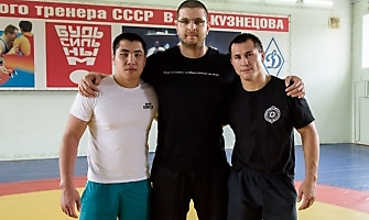 Тренировка Р. Власова в СК 