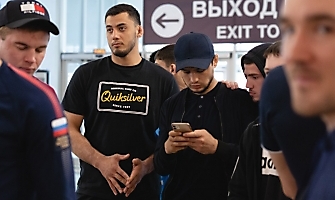 Встреча победителей первенства Европы по греко-римской борьбе в аэропорту Толмачёво С. Степанова, Ш. Ожаева, М. Лаптева-25.05.2021_69