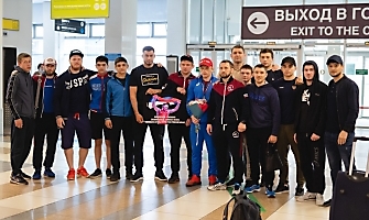 Встреча победителей первенства Европы по греко-римской борьбе в аэропорту Толмачёво С. Степанова, Ш. Ожаева, М. Лаптева-25.05.2021_70