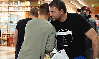 Встреча победителей первенства Европы по греко-римской борьбе в аэропорту Толмачёво С. Степанова, Ш. Ожаева, М. Лаптева-25.05.2021_75