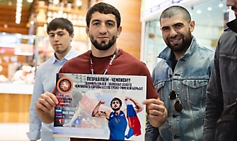 Встреча победителей первенства Европы по греко-римской борьбе в аэропорту Толмачёво С. Степанова, Ш. Ожаева, М. Лаптева-25.05.2021_84